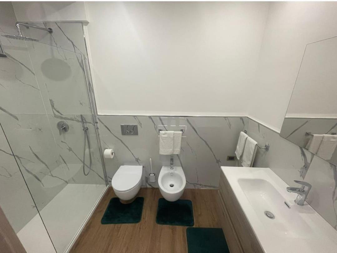 רנדצו Gd Luxury Suite מראה חיצוני תמונה