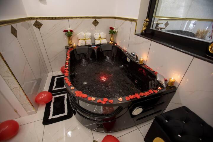 רנדצו Gd Luxury Suite מראה חיצוני תמונה